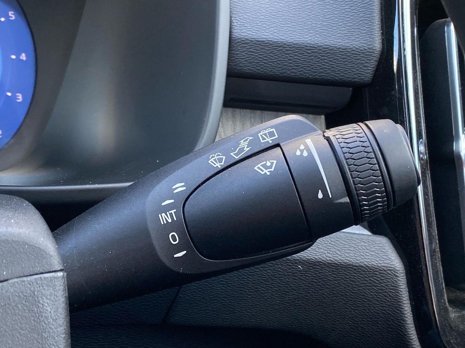 Used Volvo XC40 2025 for sale - 77489717: Photo 27