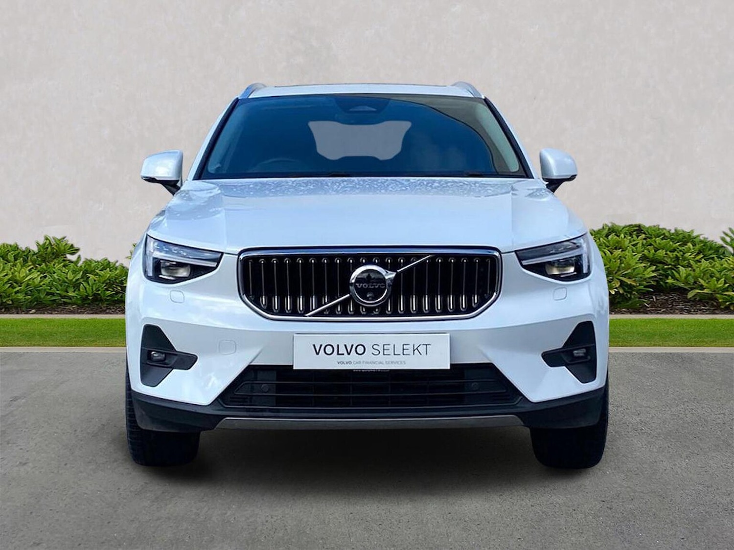 Used Volvo XC40 2025 for sale - 77489717: Photo 5