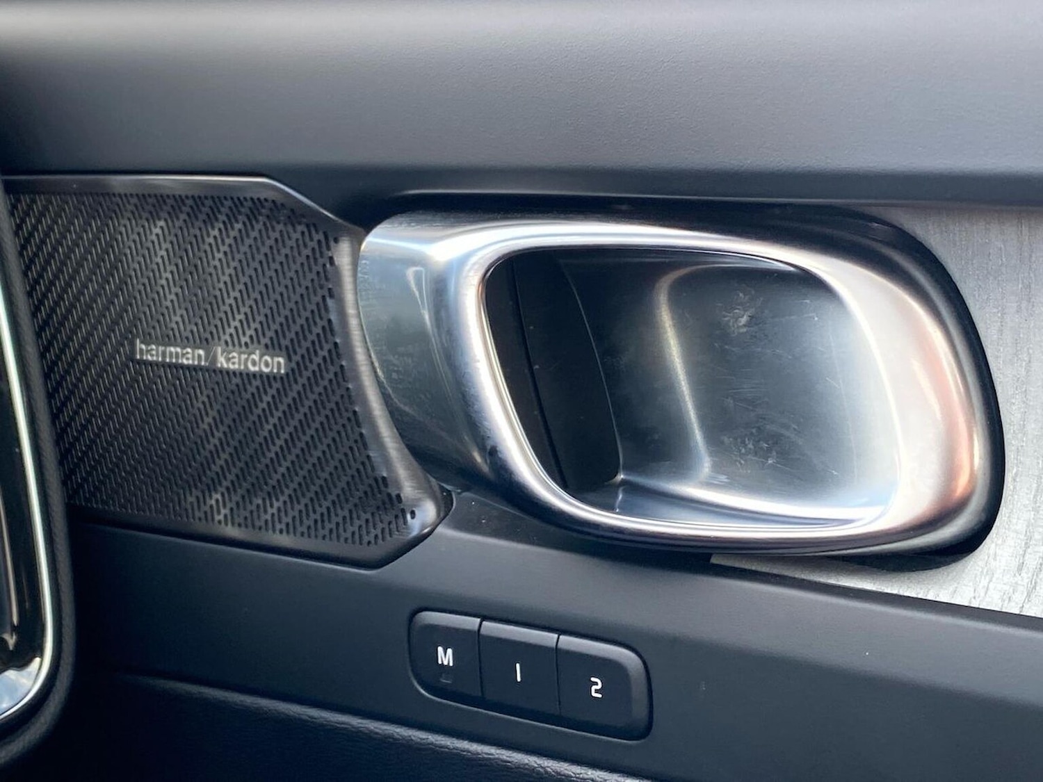 Used Volvo XC40 2024 for sale - 76353629: Photo 41