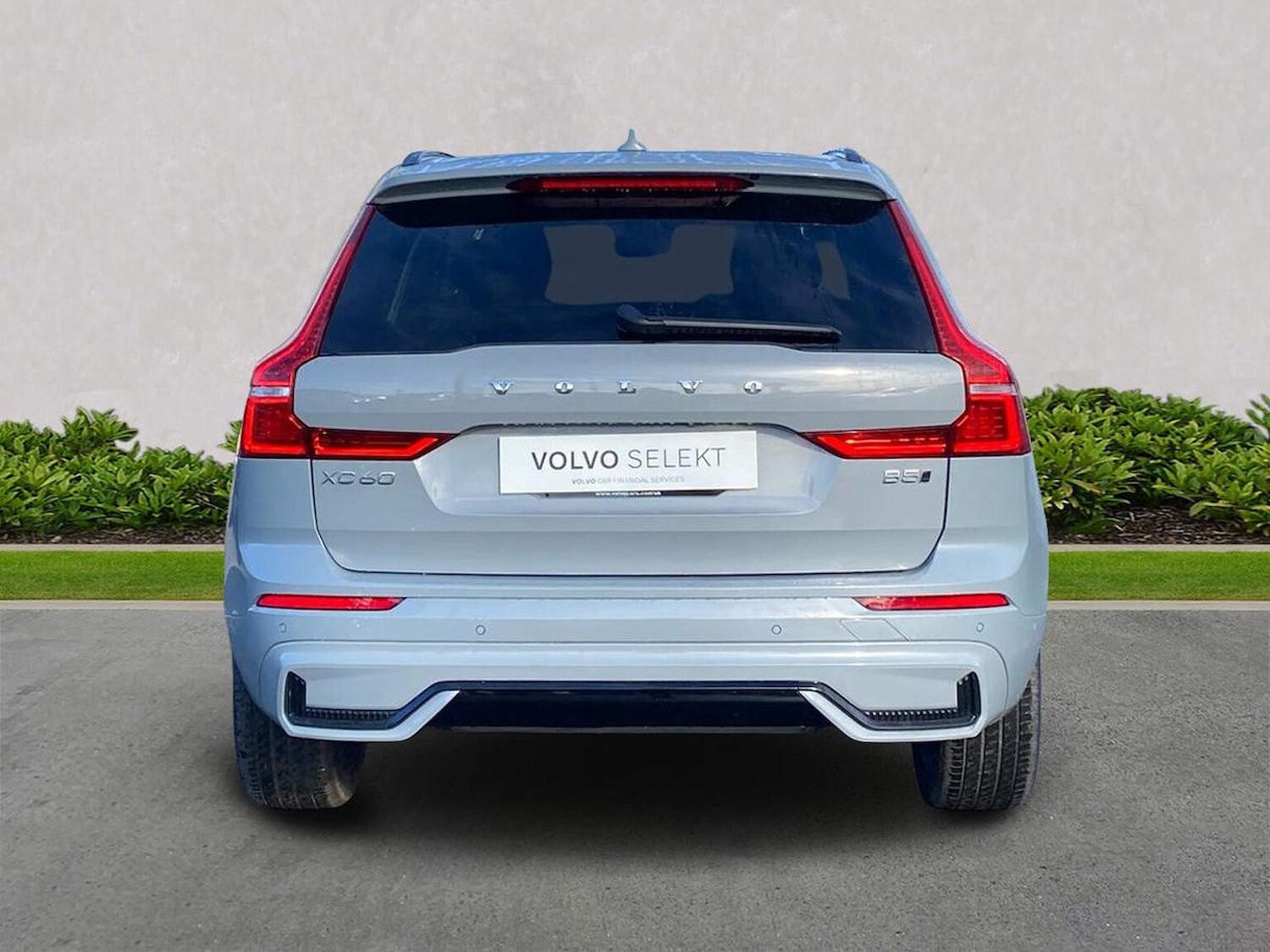 Used Volvo XC60 2025 for sale - 76353598: Photo 5