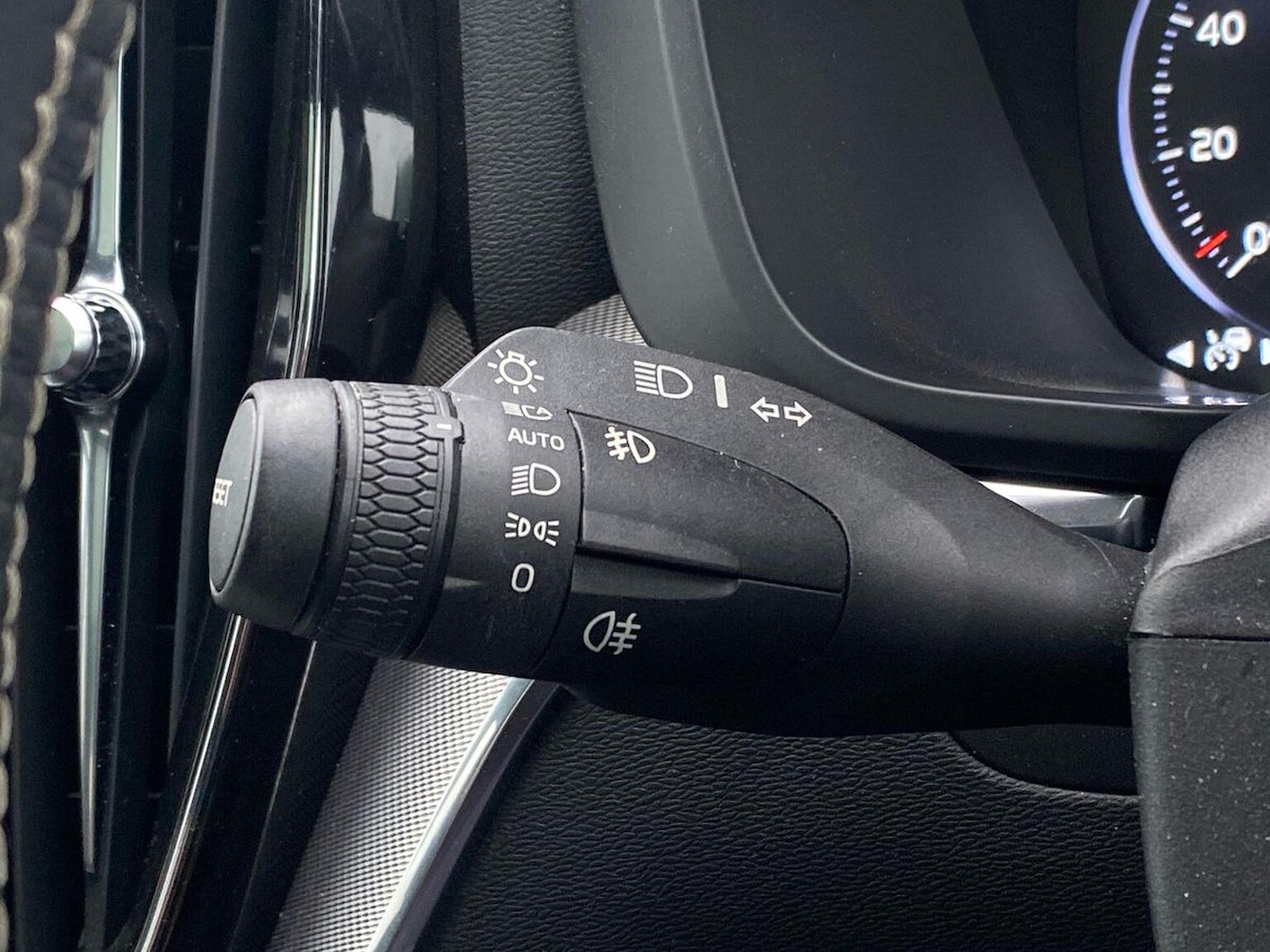 Used Volvo XC60 2019 for sale - 76455297: Photo 28