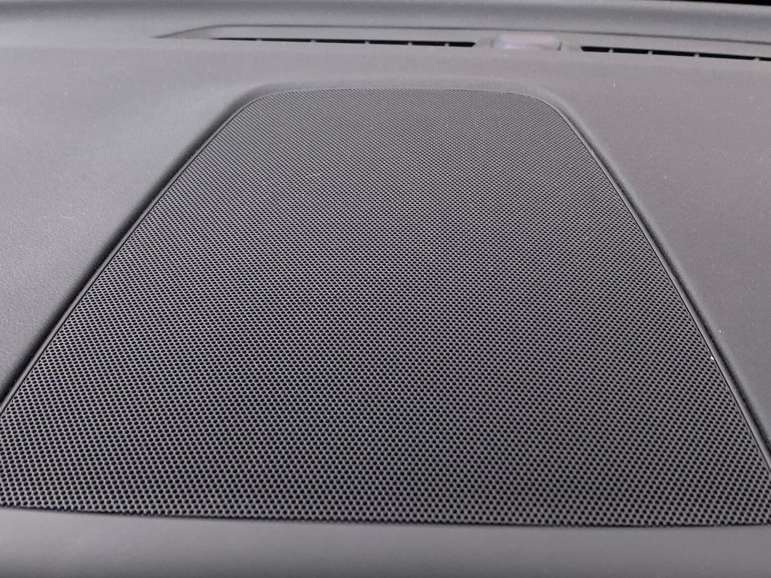 Used Volvo XC60 2019 for sale - 76455297: Photo 30