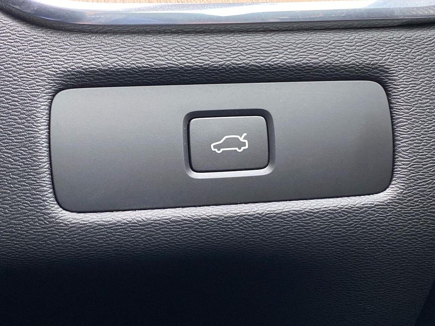 Used Volvo XC60 2025 for sale - 77901701: Photo 22