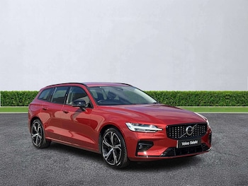 Used Volvo V60 2025 for sale - 79330275: Photo