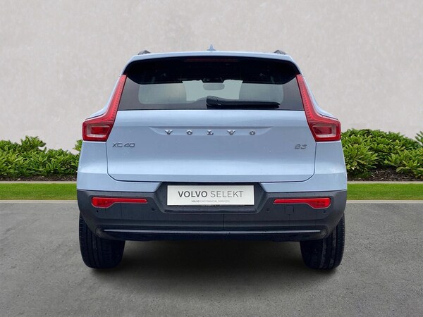 Used Volvo XC40 2025 for sale - 76281225: Photo 5