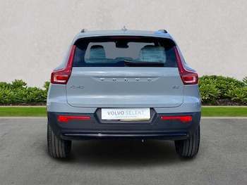 Used Volvo XC40 2024 for sale - 78310342: Photo
