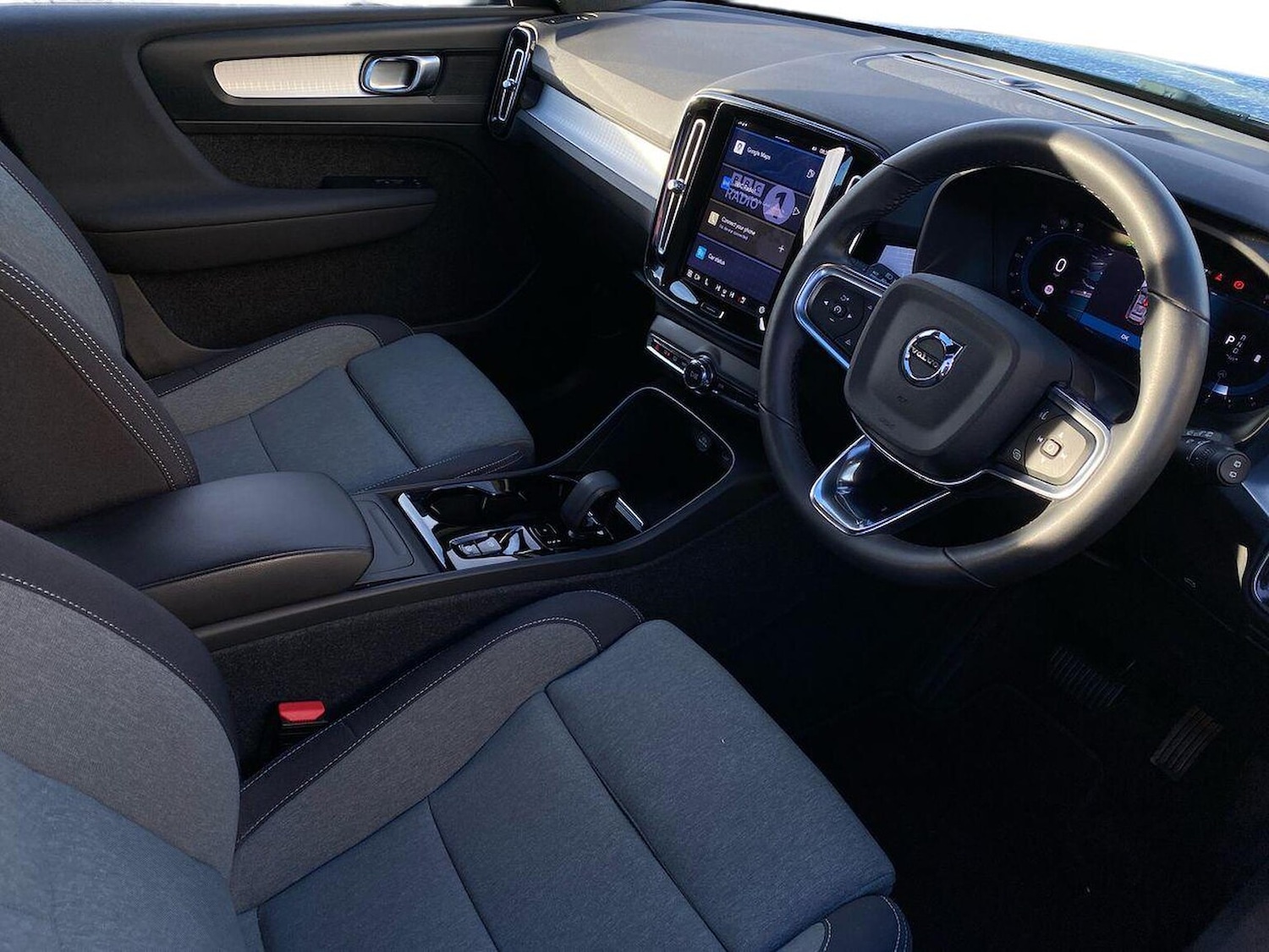 Used Volvo XC40 2022 for sale - 76958733: Photo 16