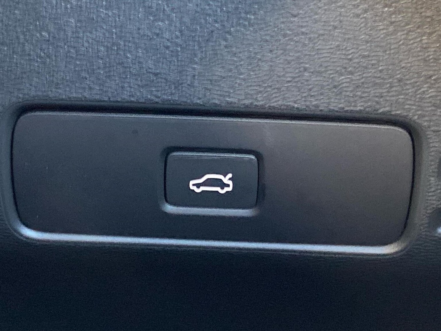 Used Volvo XC40 2022 for sale - 76958733: Photo 23