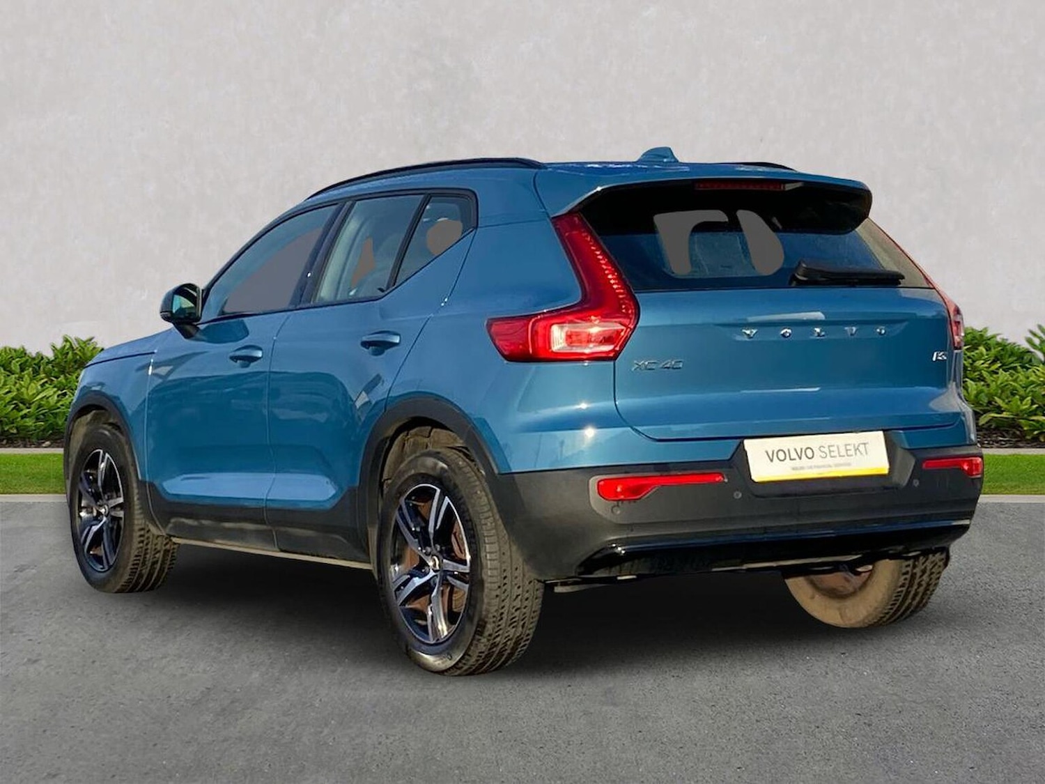 Used Volvo XC40 2022 for sale - 76958733: Photo 3