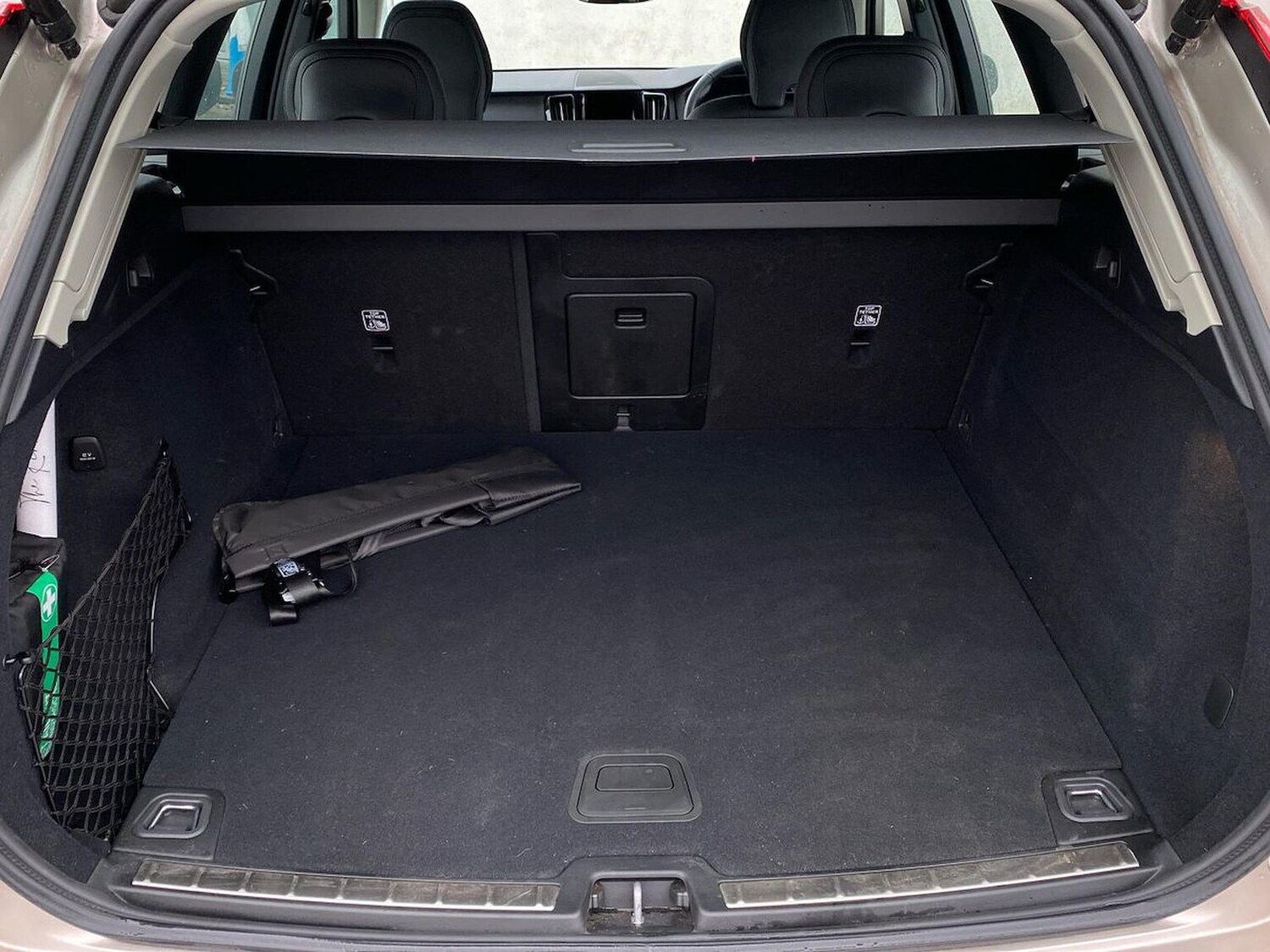 Used Volvo XC60 2025 for sale - 77845359: Photo 17