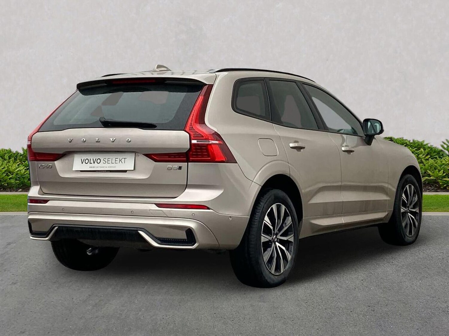 Used Volvo XC60 2025 for sale - 77845359: Photo 18