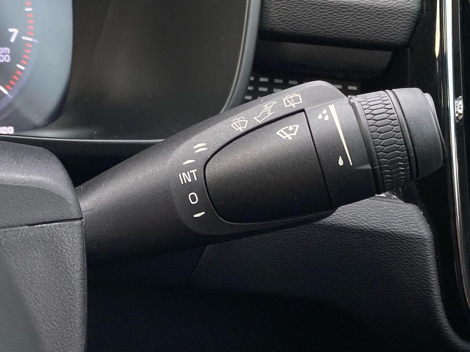 Used Volvo XC40 2021 for sale - 76958734: Photo 29