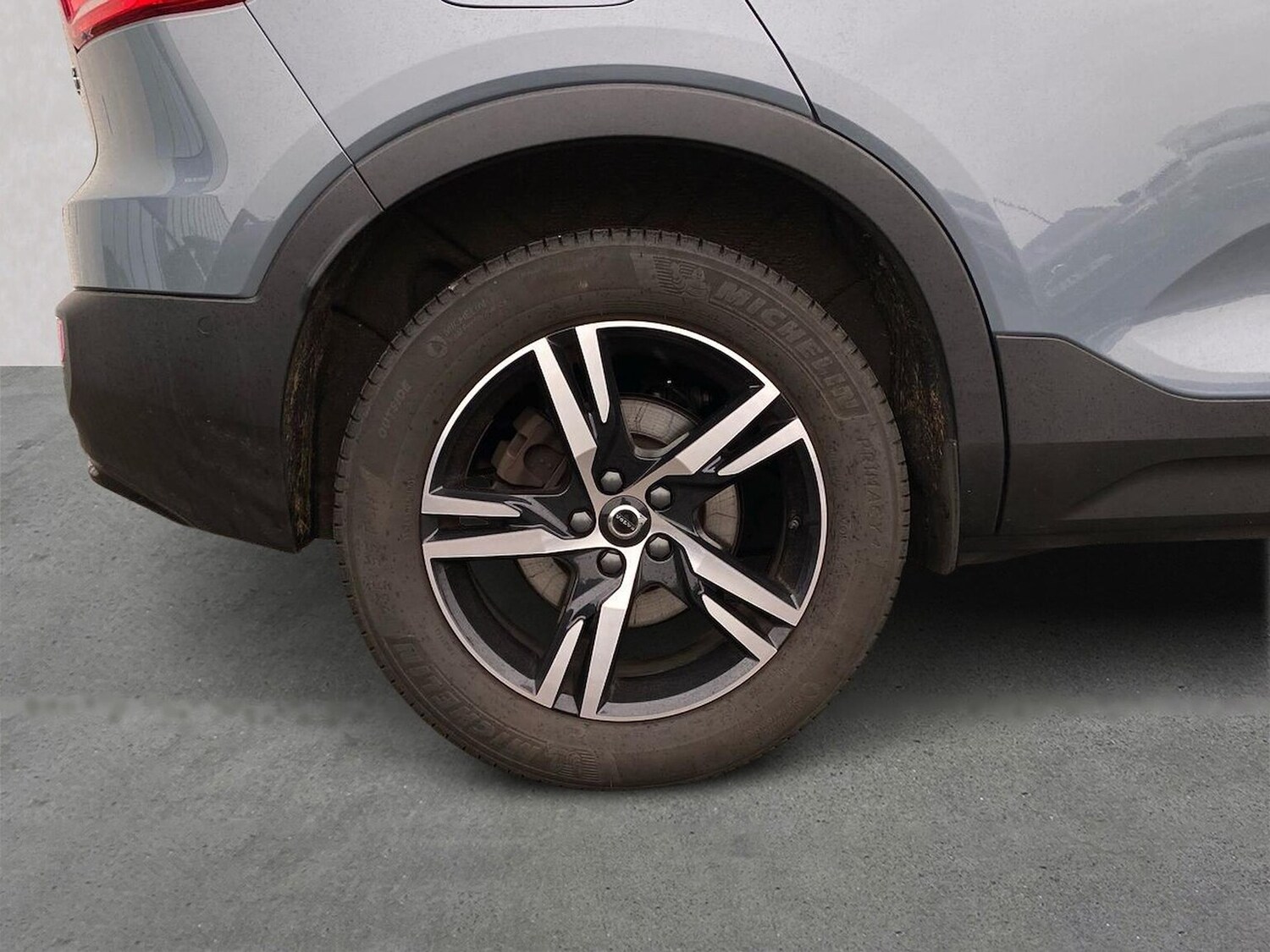 Used Volvo XC40 2023 for sale - 78191234: Photo 8