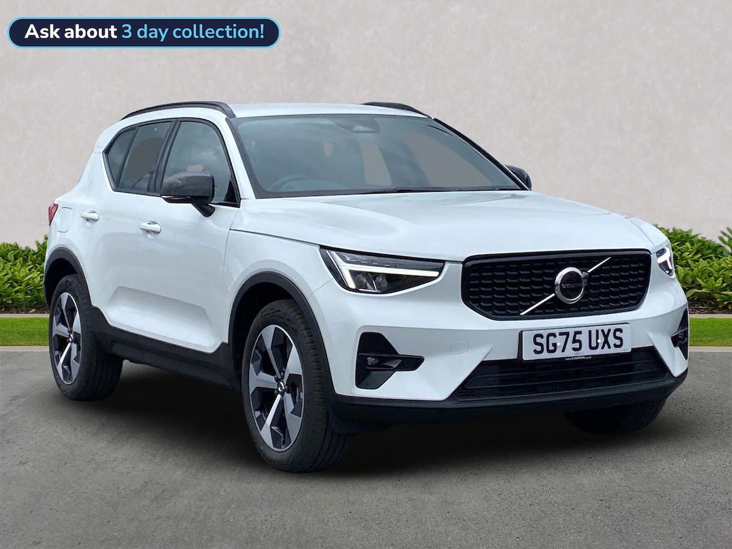 Used Volvo XC40 2025 for sale - 76115498: Photo 1