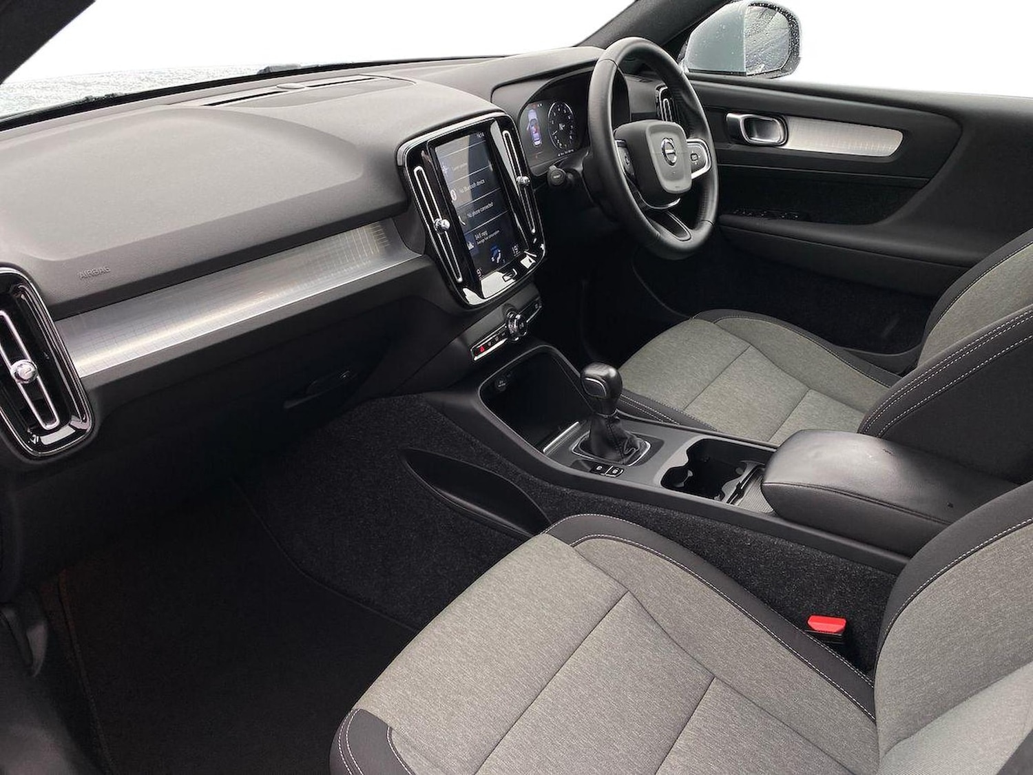 Used Volvo XC40 2020 for sale - 76335123: Photo 7