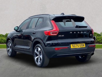 Used Volvo XC40 2025 for sale - 76115503: Photo 3