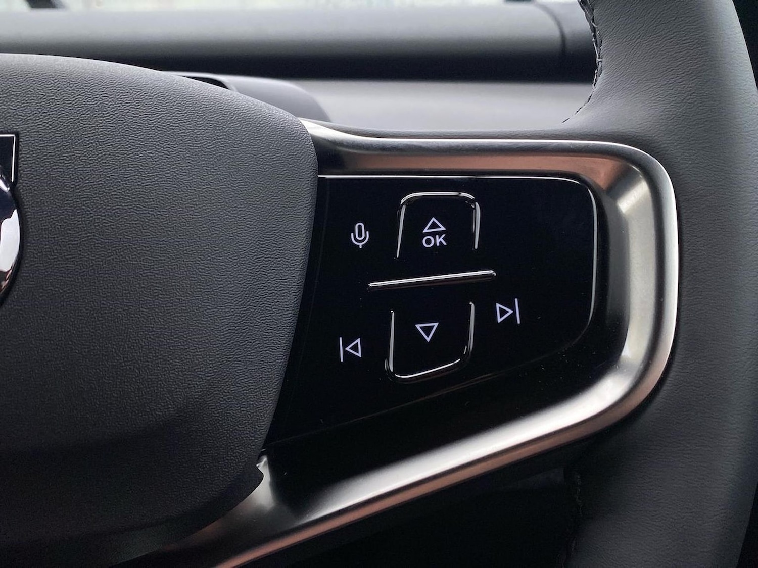 Used Volvo EX30 2025 for sale - 76763463: Photo 25