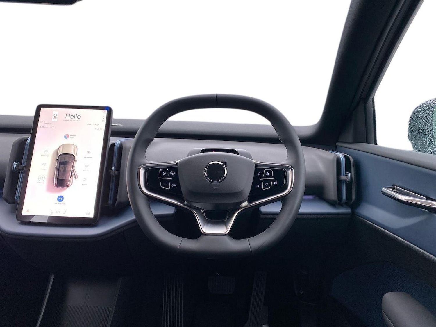 Used Volvo EX30 2025 for sale - 76763463: Photo 9