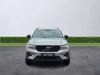Used Volvo XC40 2023 for sale - 79399354: Photo