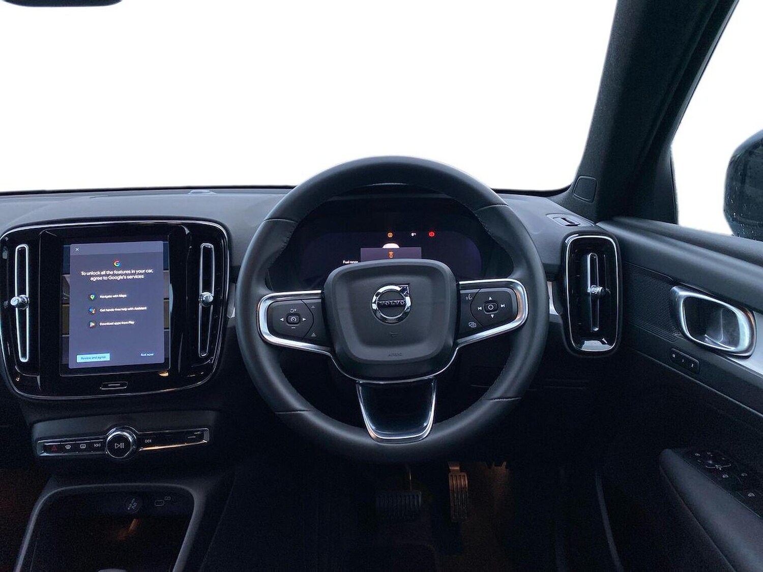 Used Volvo XC40 2023 for sale - 76407385: Photo 10