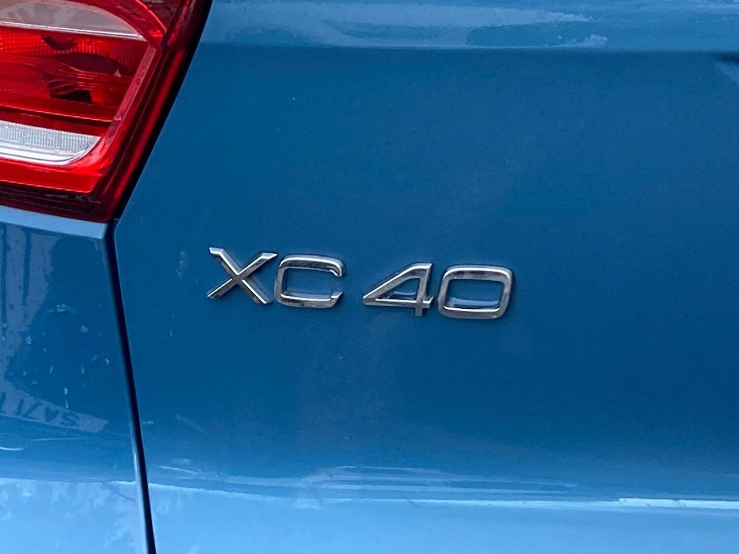 Used Volvo XC40 2023 for sale - 76407385: Photo 34