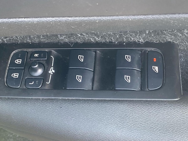 Used Volvo XC40 2021 for sale - 76211961: Photo 21