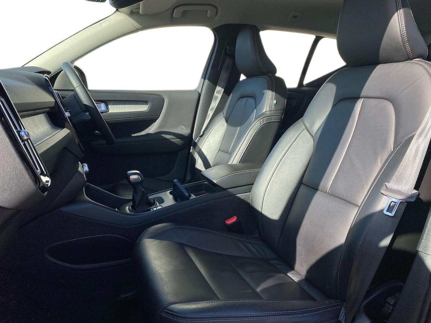 Used Volvo XC40 2021 for sale - 78139499: Photo 9