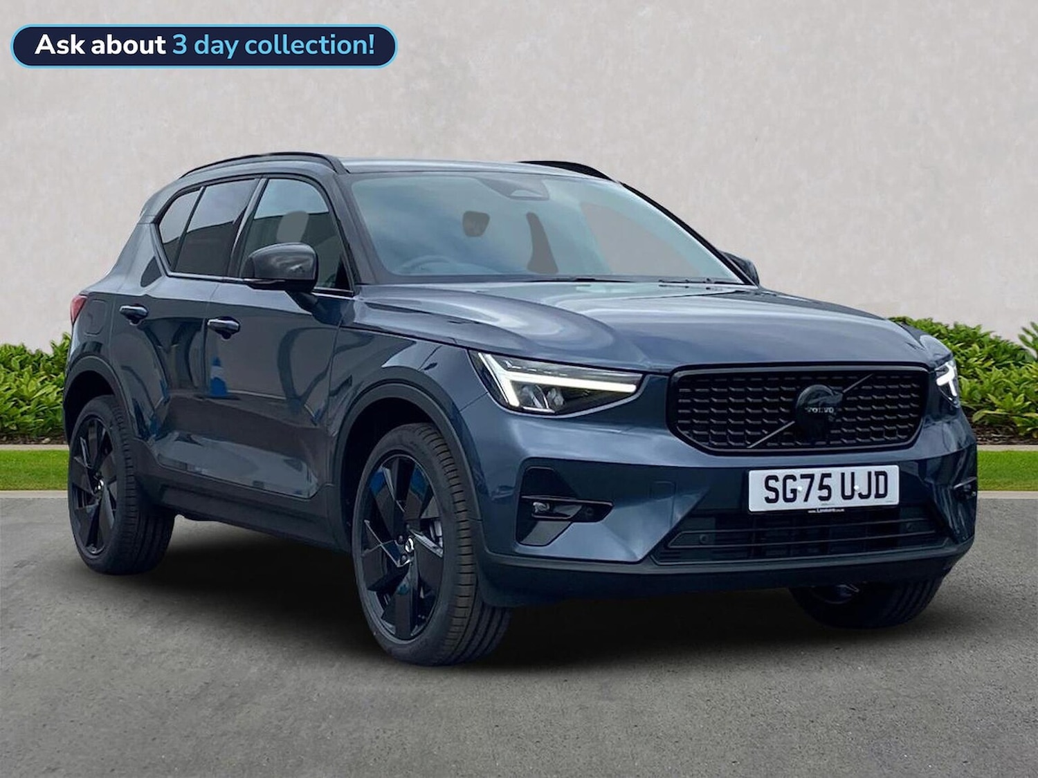 Used Volvo XC40 2025 for sale - 76115501: Photo 1
