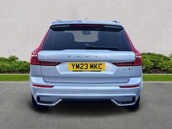 Used Volvo XC60 2023 for sale - 77489749: Photo