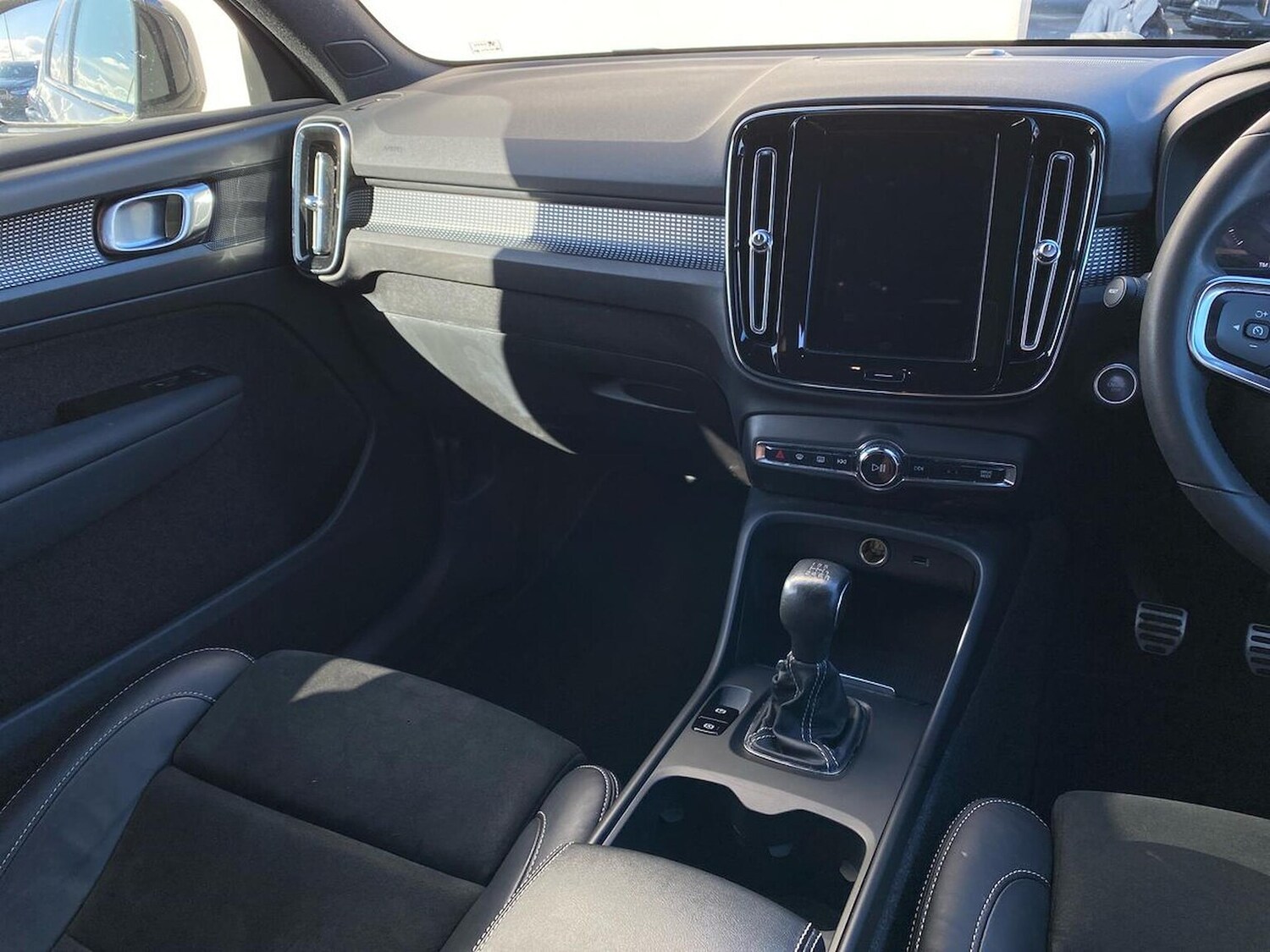 Used Volvo XC40 2022 for sale - 78191133: Photo 15