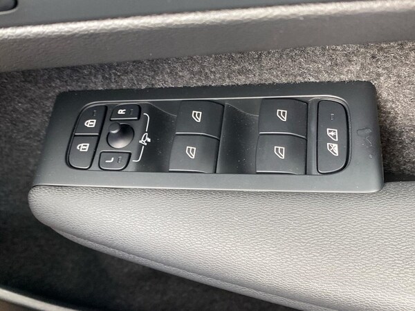 Used Volvo XC40 2025 for sale - 75498245: Photo 21