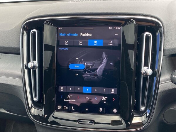 Used Volvo XC40 2025 for sale - 75498245: Photo 23