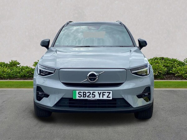 Used Volvo XC40 2025 for sale - 75498245: Photo 5