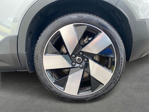 Used Volvo XC40 2025 for sale - 75498245: Photo 6