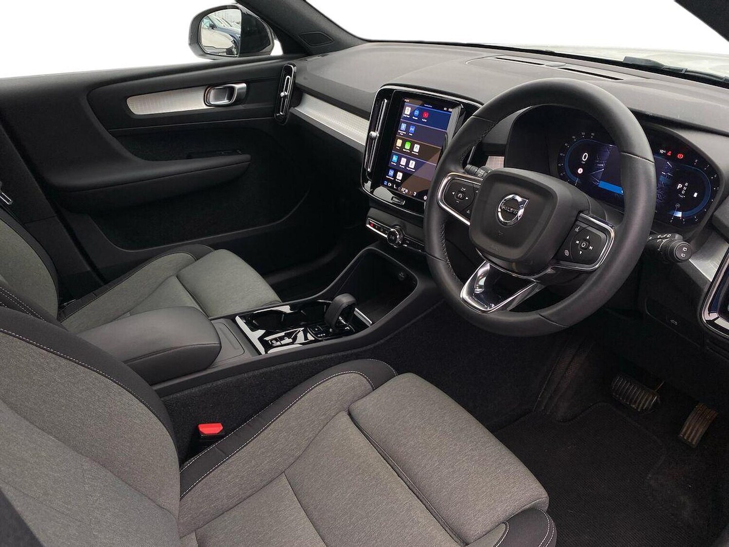 Used Volvo XC40 2022 for sale - 76293087: Photo 16