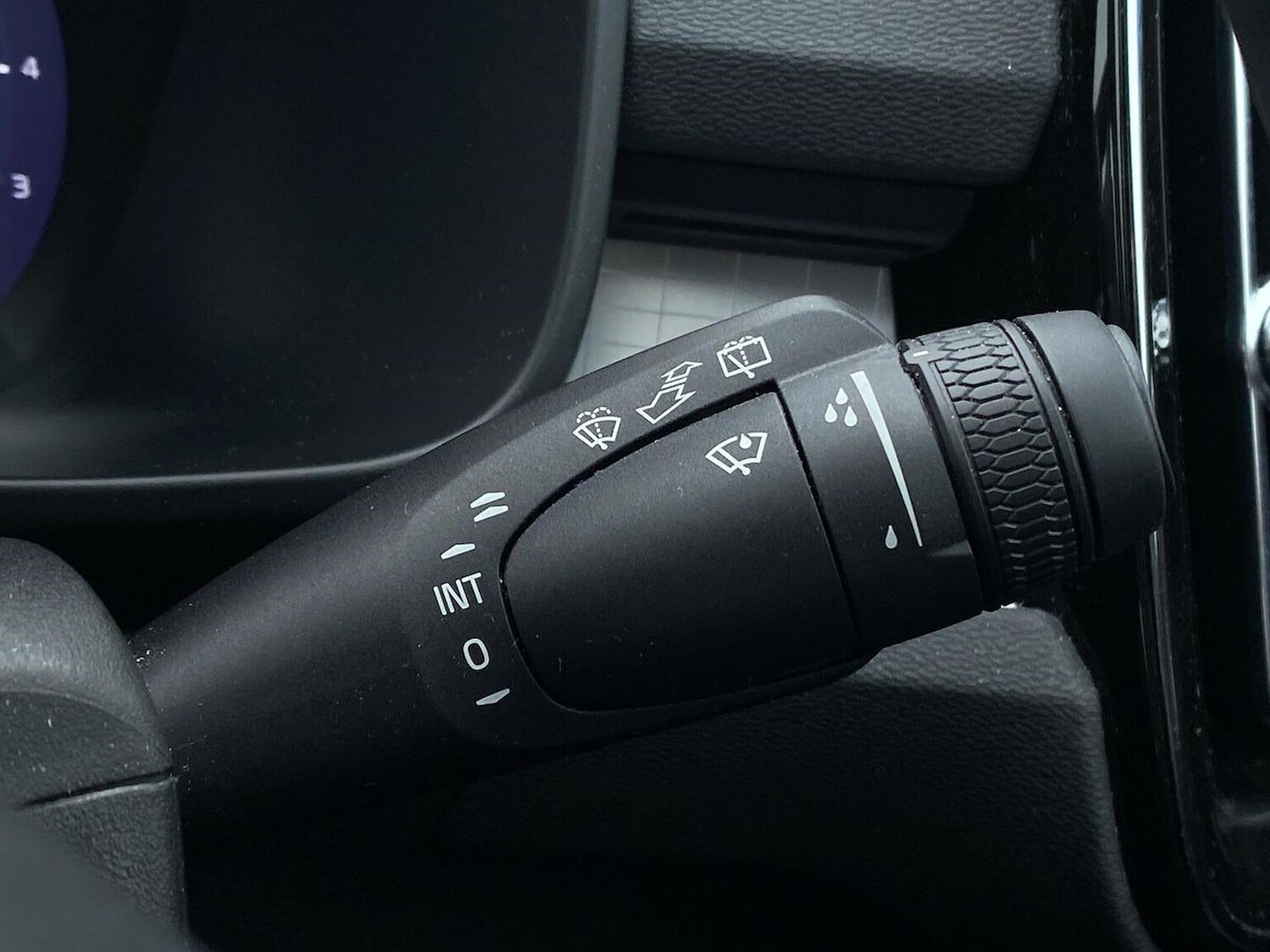 Used Volvo XC40 2022 for sale - 76293087: Photo 29