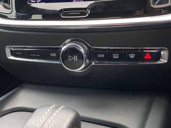 Used Volvo S60 2022 for sale - 76299443: Photo 13