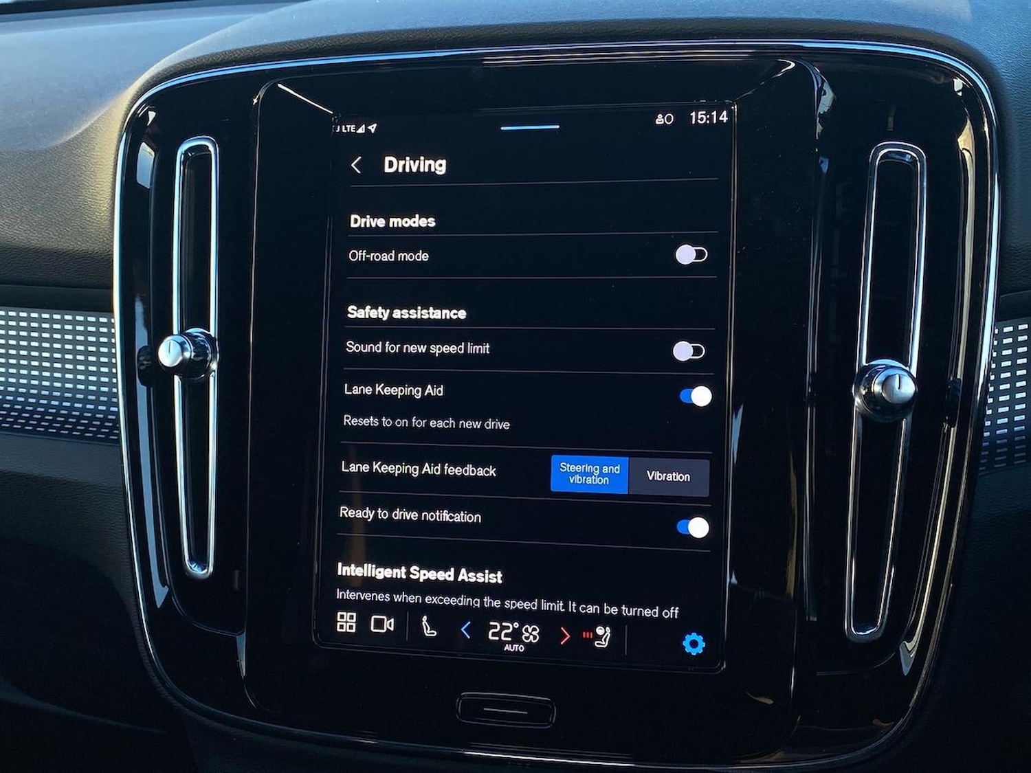 Used Volvo XC40 2025 for sale - 78135078: Photo 43