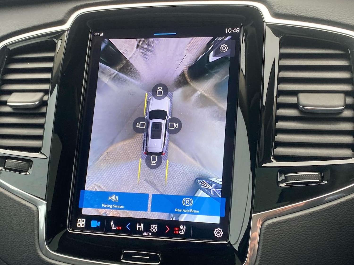 Used Volvo XC90 2022 for sale - 76618510: Photo 24