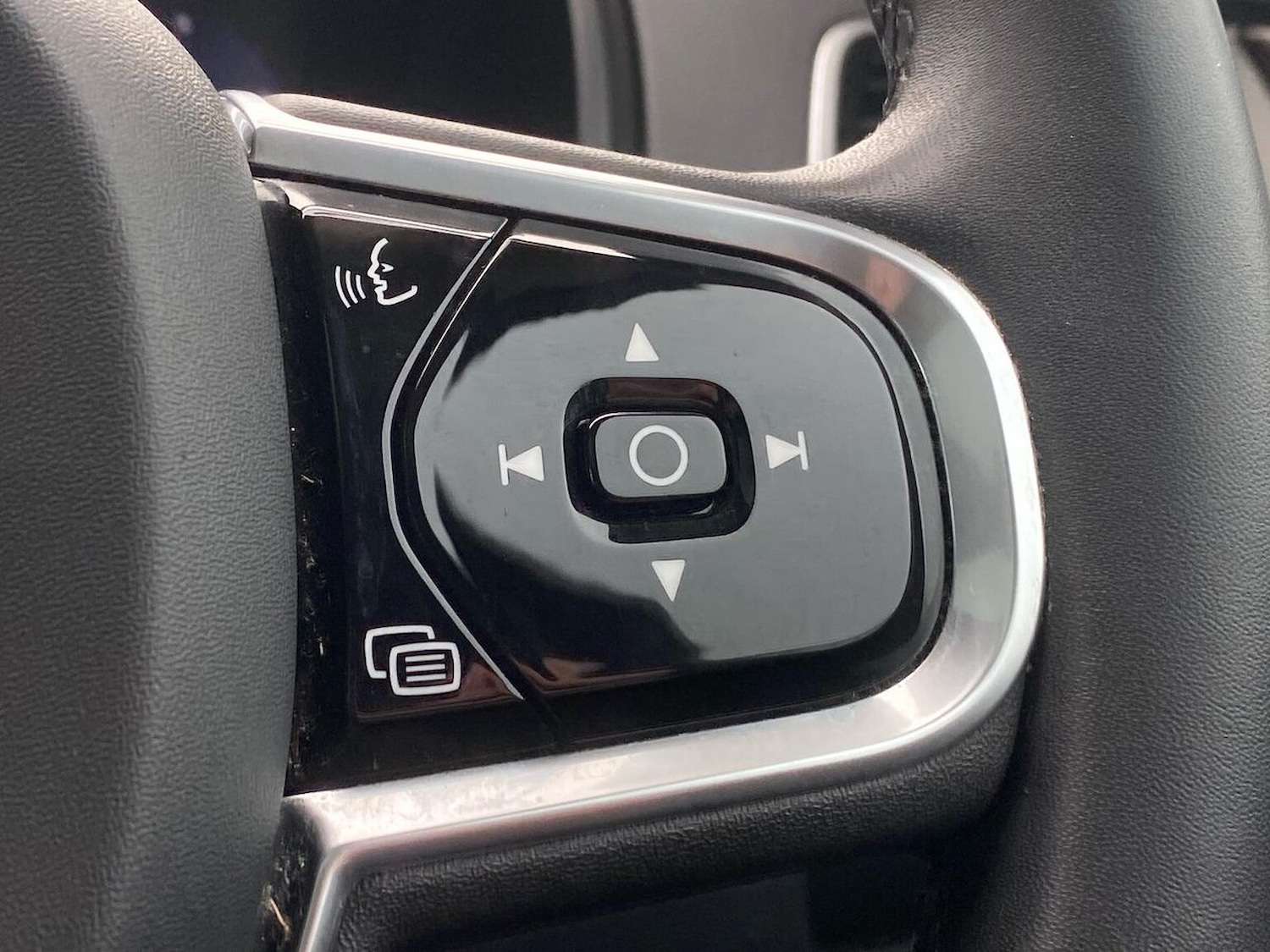 Used Volvo XC90 2022 for sale - 76618510: Photo 27