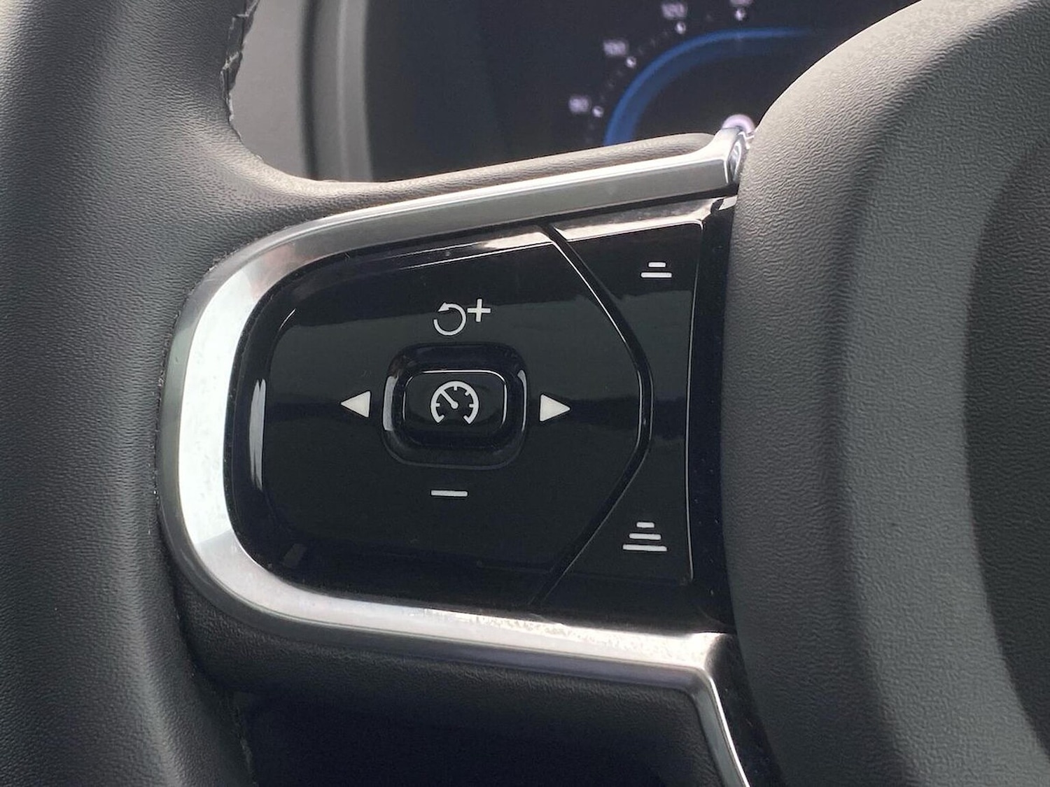 Used Volvo XC90 2022 for sale - 76618510: Photo 28