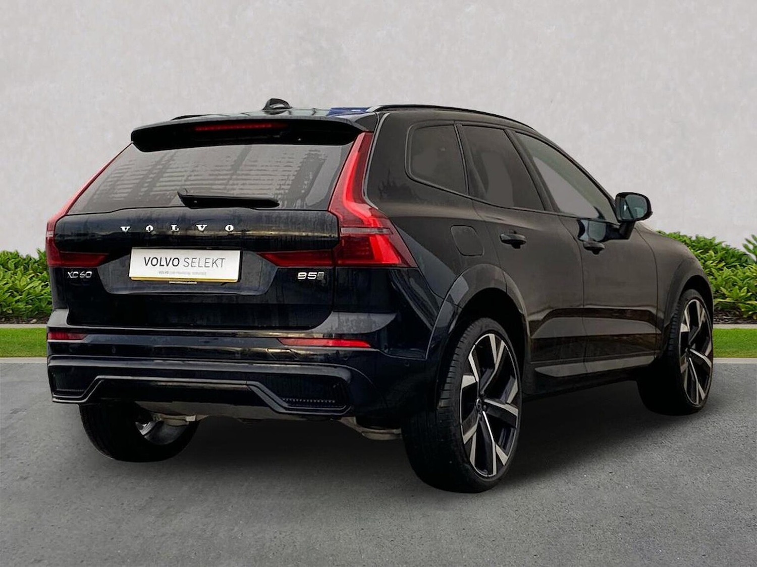 Used Volvo XC60 2025 for sale - 77676310: Photo 18