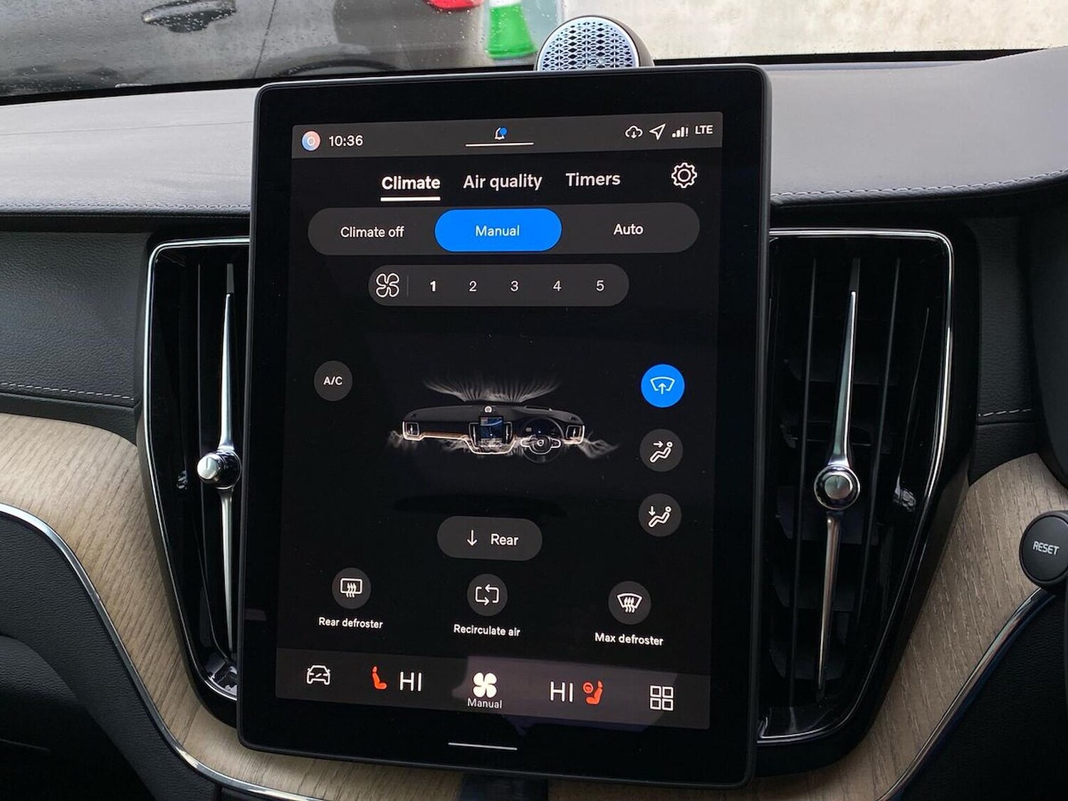 Used Volvo XC60 2025 for sale - 77676310: Photo 24