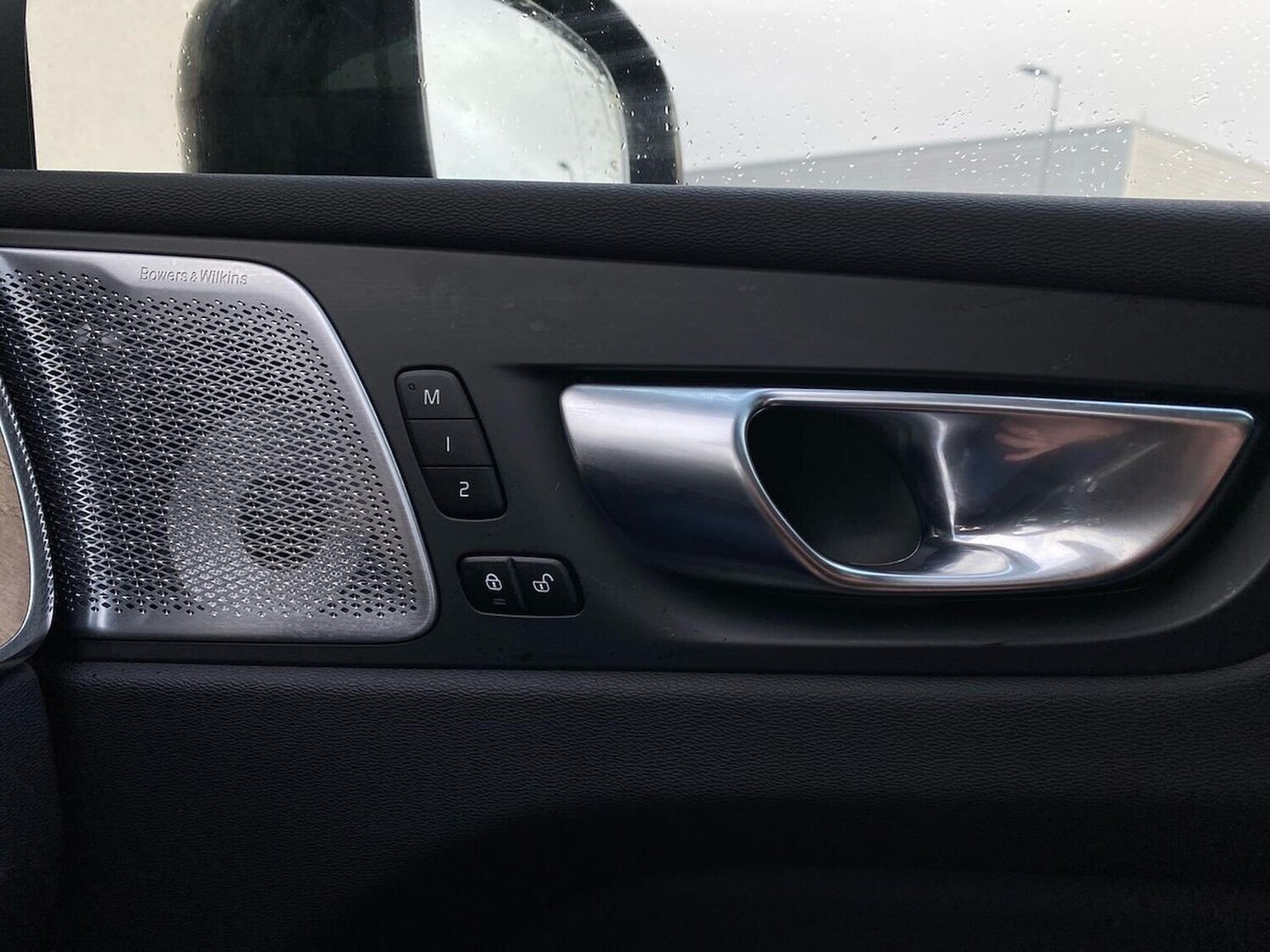 Used Volvo XC60 2025 for sale - 77676310: Photo 38