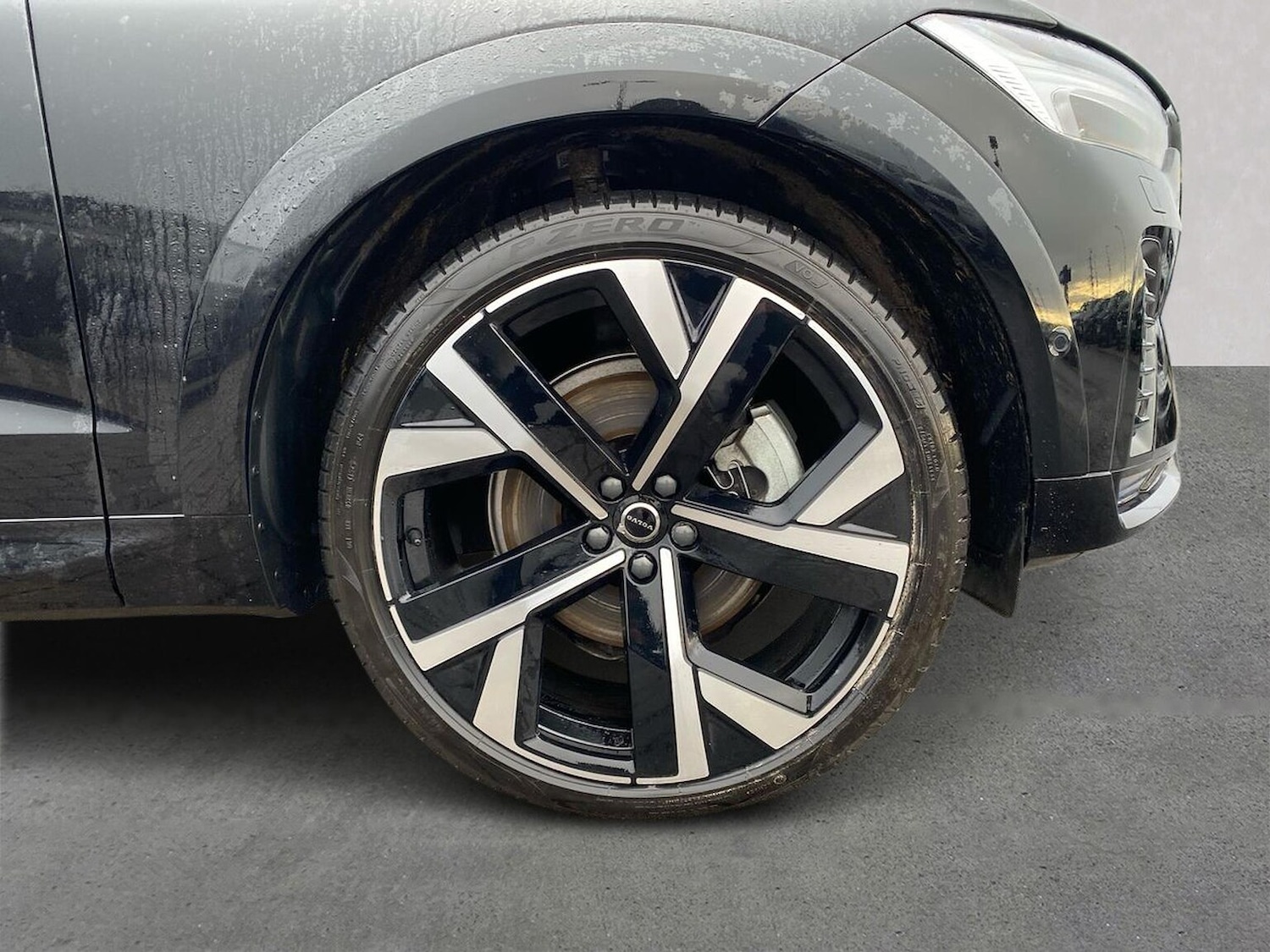 Used Volvo XC60 2025 for sale - 77676310: Photo 6