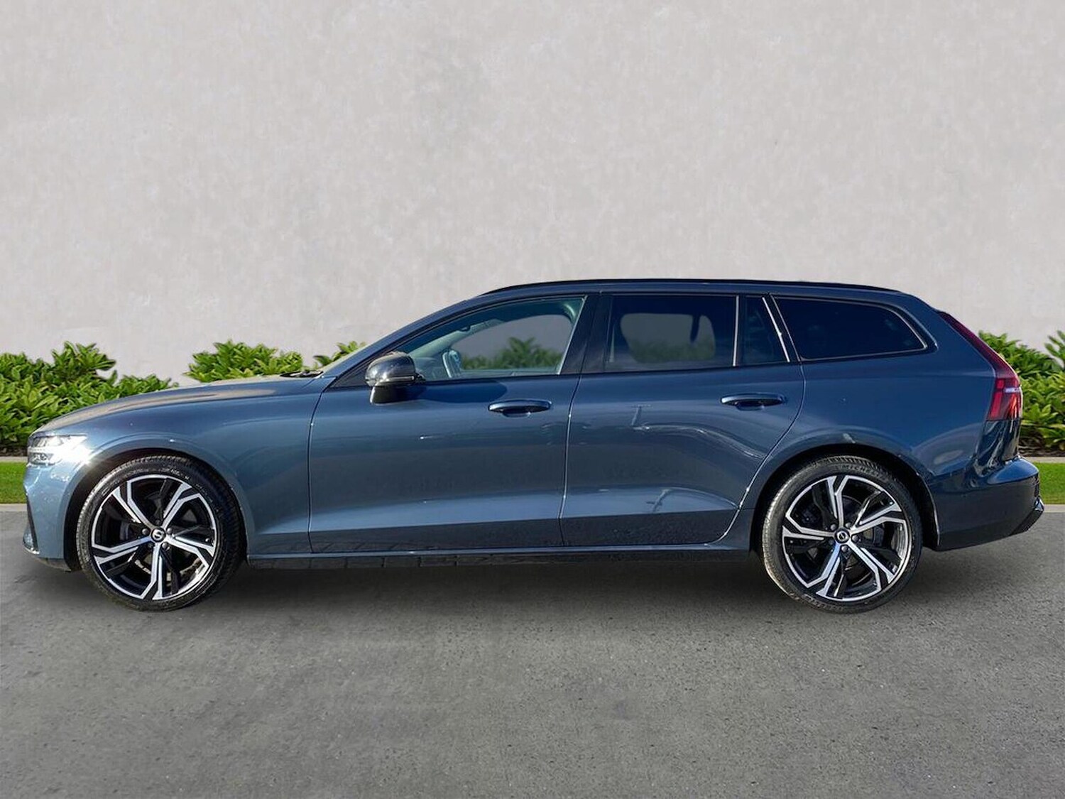 Used Volvo V60 2023 for sale - 78191146: Photo 21