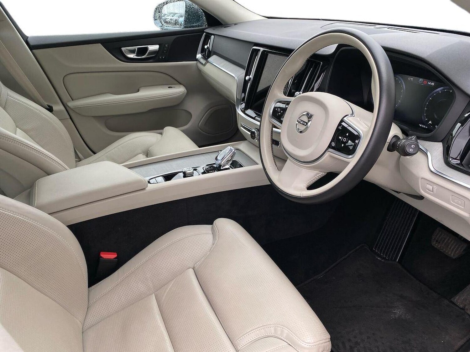 Used Volvo V60 2021 for sale - 78191131: Photo 17