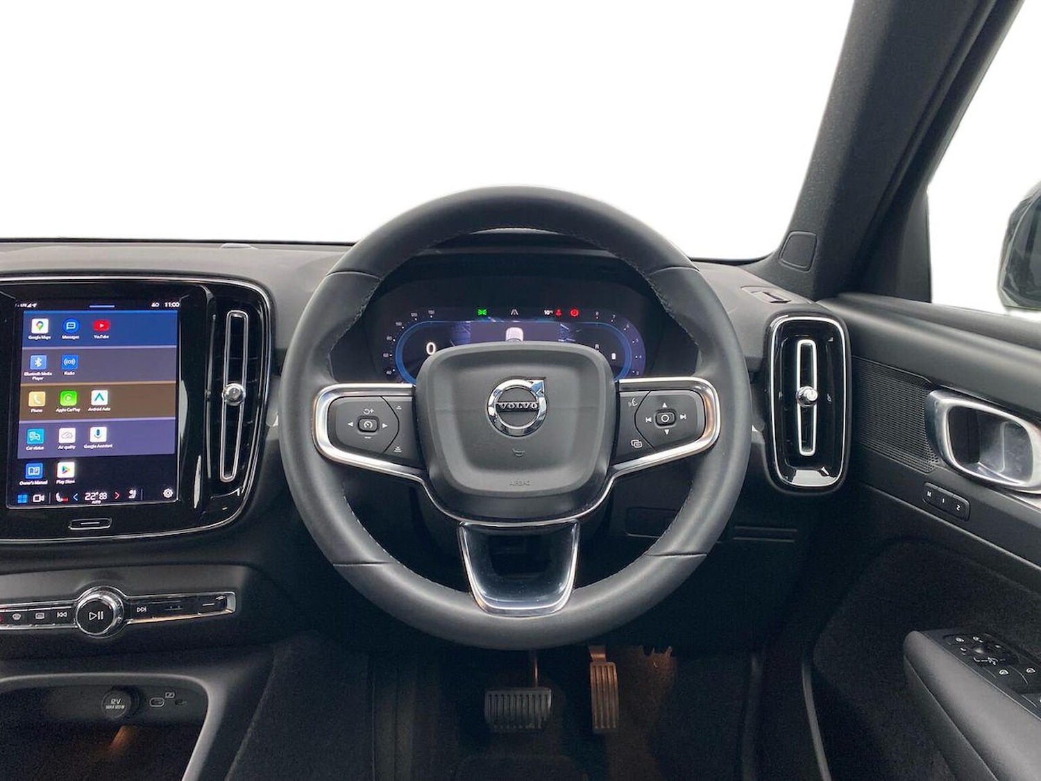 Used Volvo XC40 2022 for sale - 77033486: Photo 11