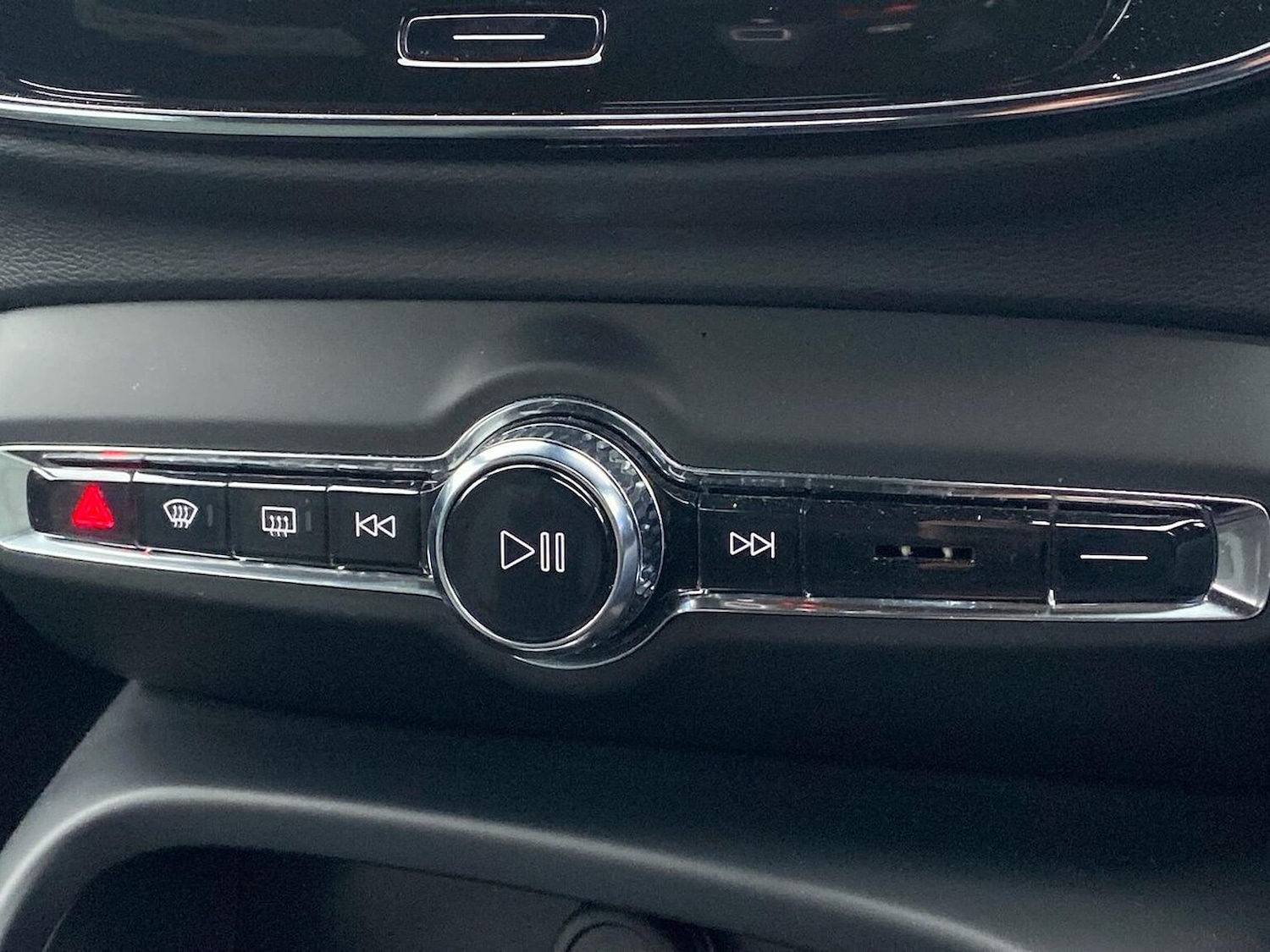 Used Volvo XC40 2022 for sale - 77033486: Photo 14