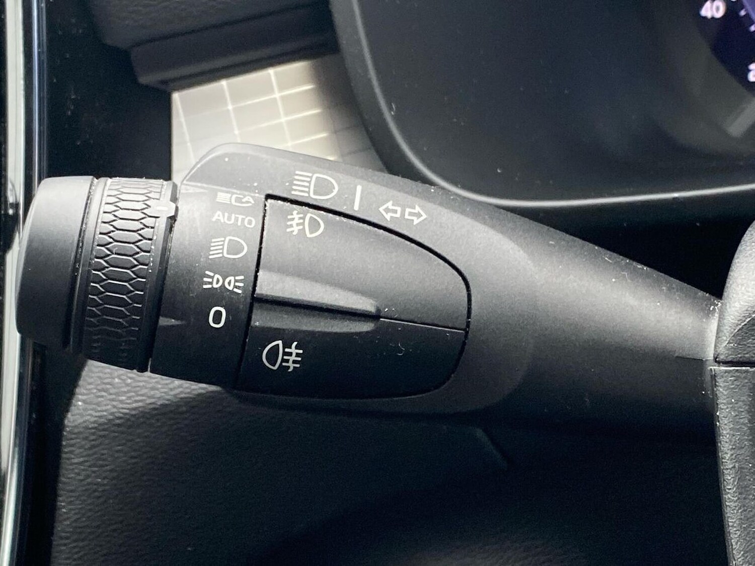 Used Volvo XC40 2022 for sale - 77033486: Photo 31